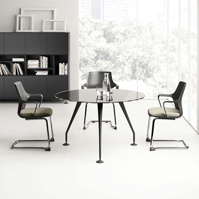 Переговорные столы с утончённым и изысканным дизайном